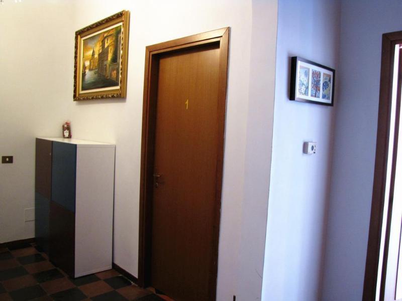 Bed and Breakfast Claudia House Roma Termini Экстерьер фото