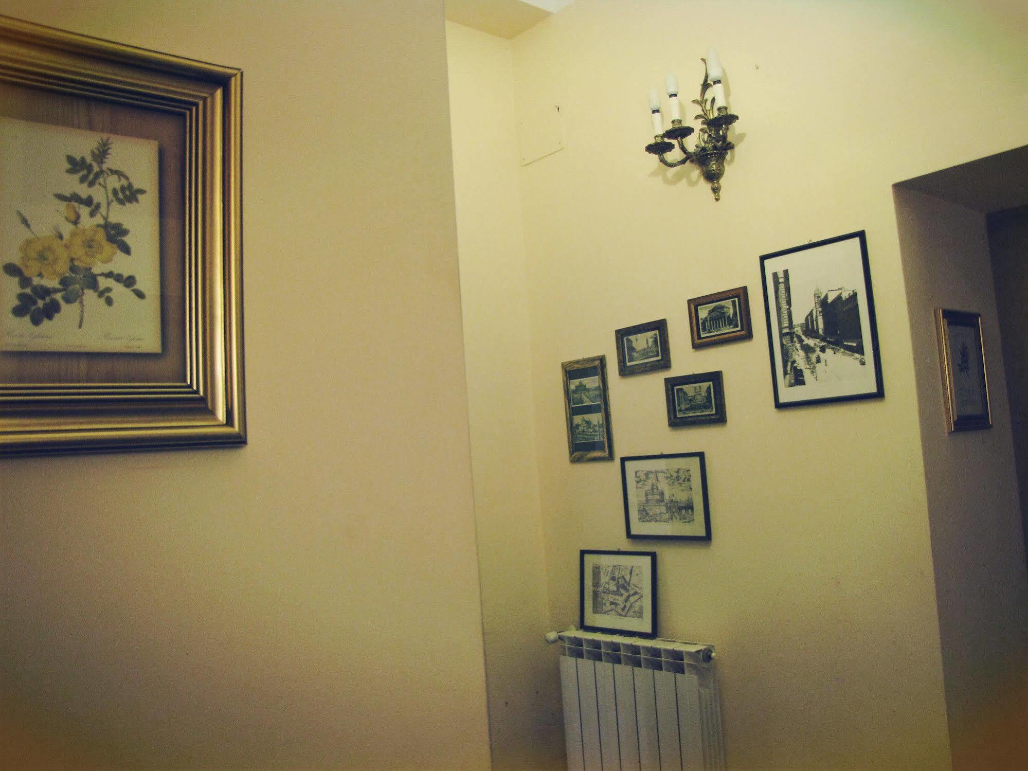 Bed and Breakfast Claudia House Roma Termini Экстерьер фото